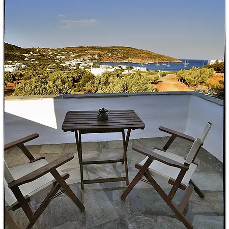 Theasis Sifnos Platis Gialos (Sifnos)